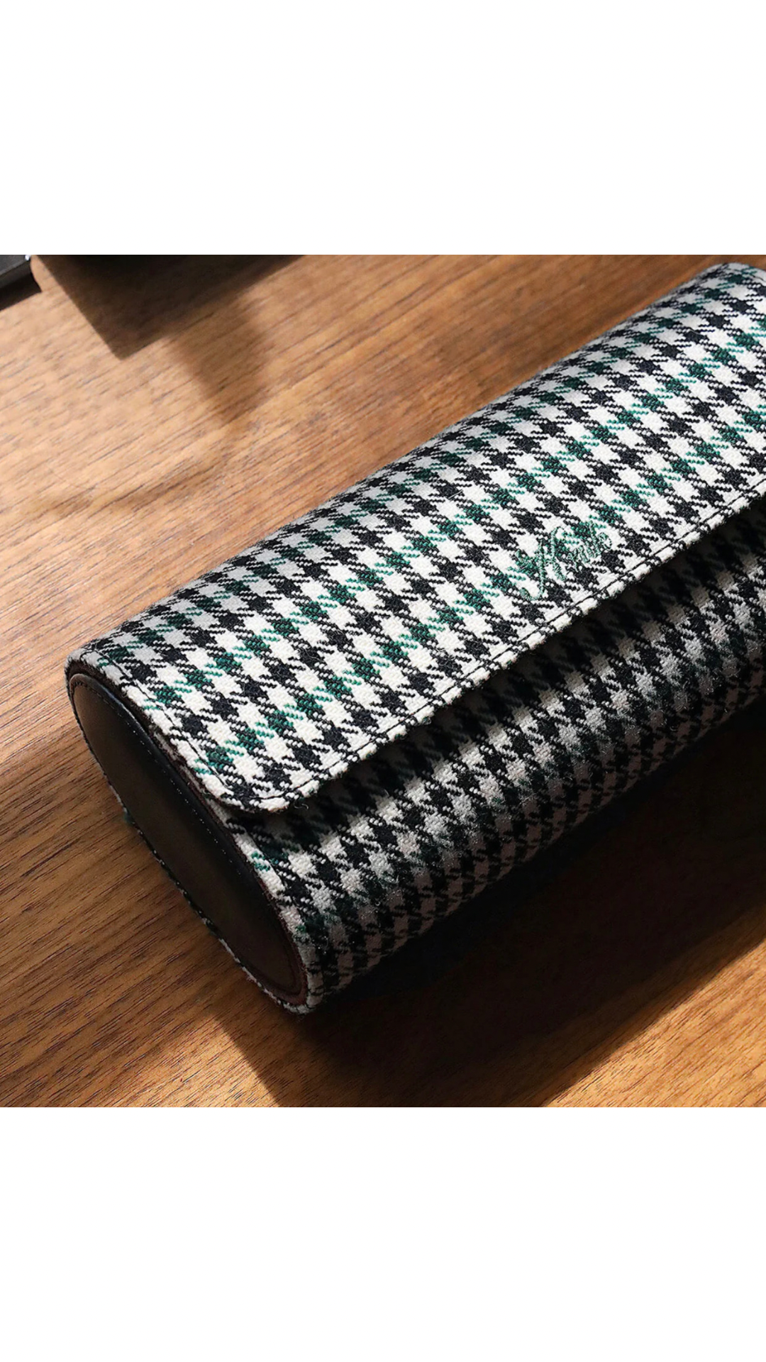 KRUK GREEN PEPITA WATCH TRAVEL & STORAGE CASE WITH CHOCOLATE SUEDE LINING