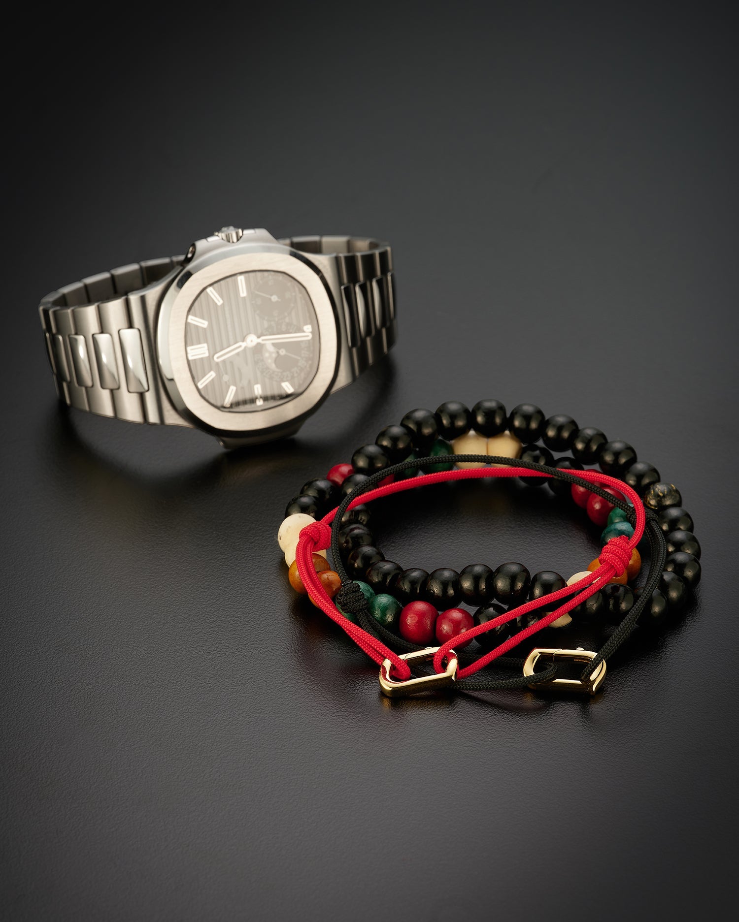 Infinity Bracelet Japanese Silk 18K Yellow Gold (Black or Red Japanese Silk) - Ammrada